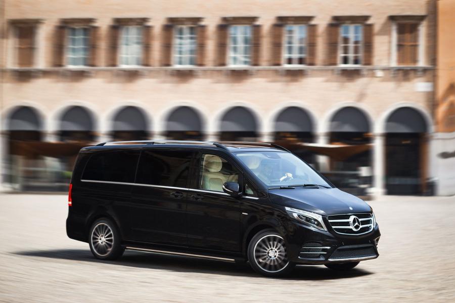  Mercedes-Benz V-Class by Ares Design (Br.447) 2018 года  (фото 1 из 10)
